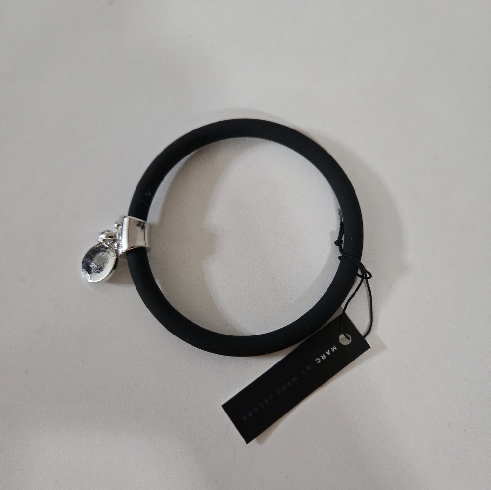 Marc by Marc Jacobs Silicone Charm Bracelet
